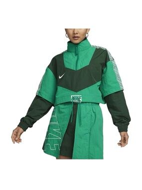 Nike Sportswear x Nike United Women's Oversized Woven Tracksuit Jacket